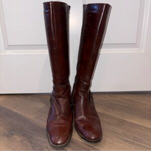 Elegant Women's Brown Knee High Boots